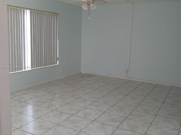 3rd image of 215 Main Blvd APT 1A