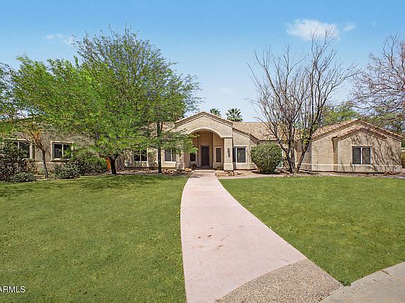 2nd image of 2342 N LEMON Circle