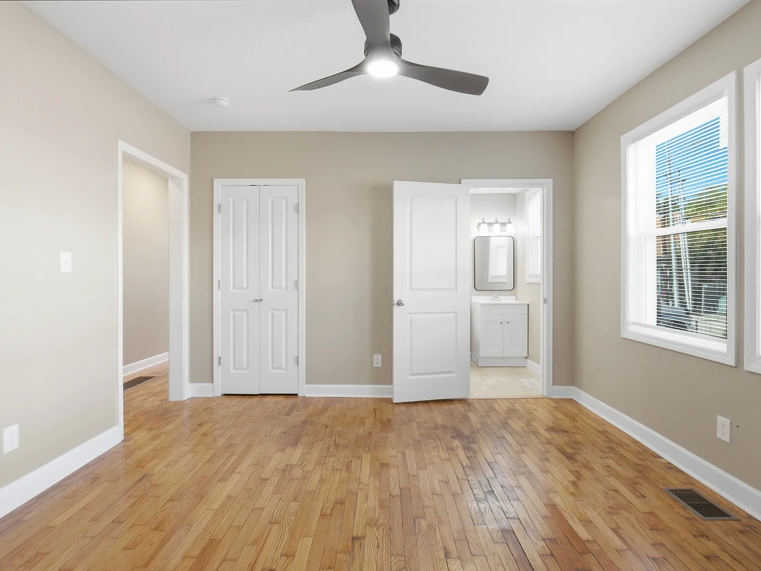 1 bed, 750 sqft, $1,000 — Photo 3