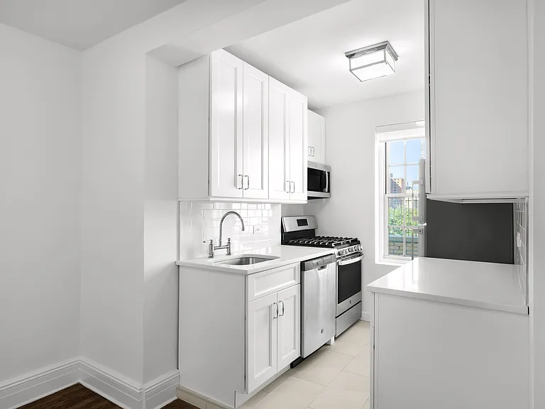 115 W 86th St #20E — Photo 3
