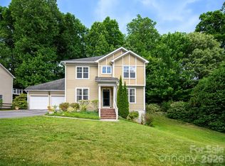 541 Welsh Partridge Cir, Biltmore Lake, NC 28715