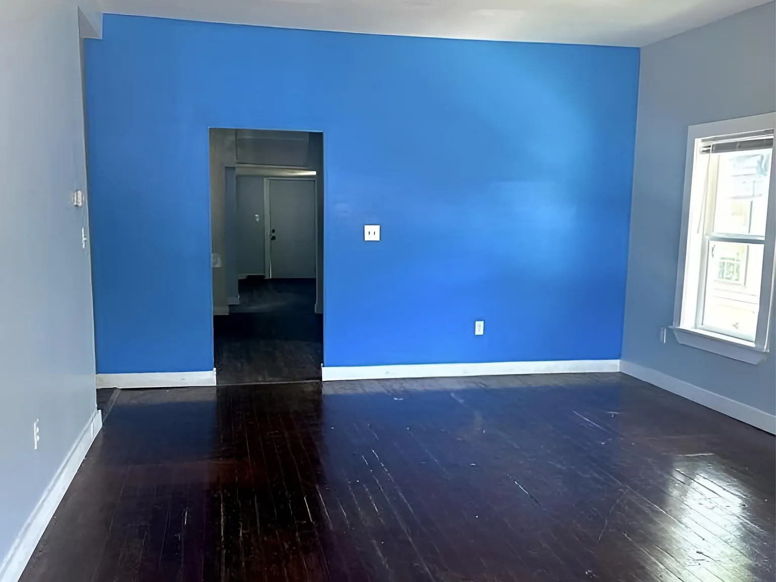 3 bed, 1500 sqft, $1,500 — Photo 2