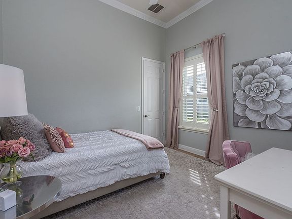 2nd image of 11810 Glen Wessex Ct