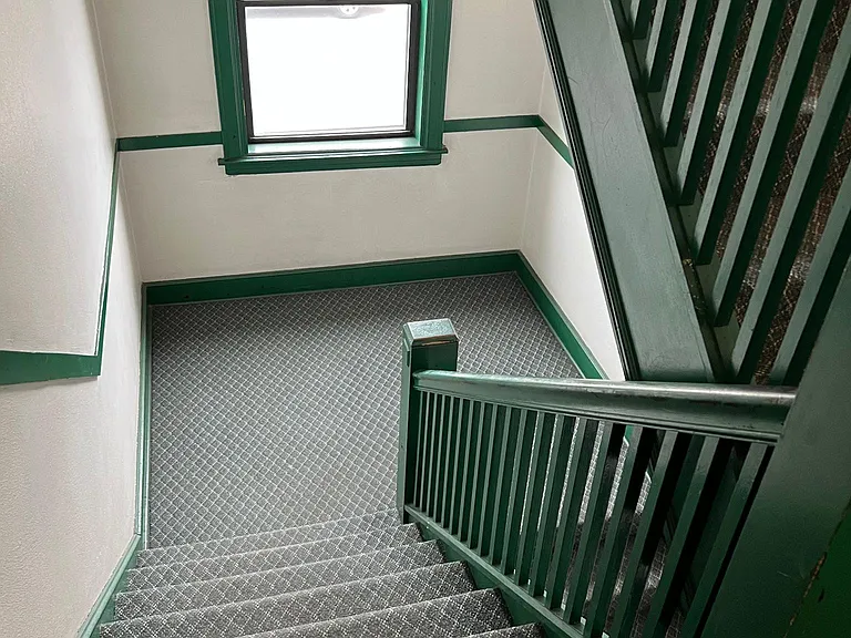 1223 Beacon St — Photo 10
