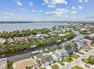 4509 4th Ave NE, Bradenton, FL 34208
