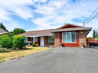 1965 Cougar Cres, Comox, BC V9M 2K4