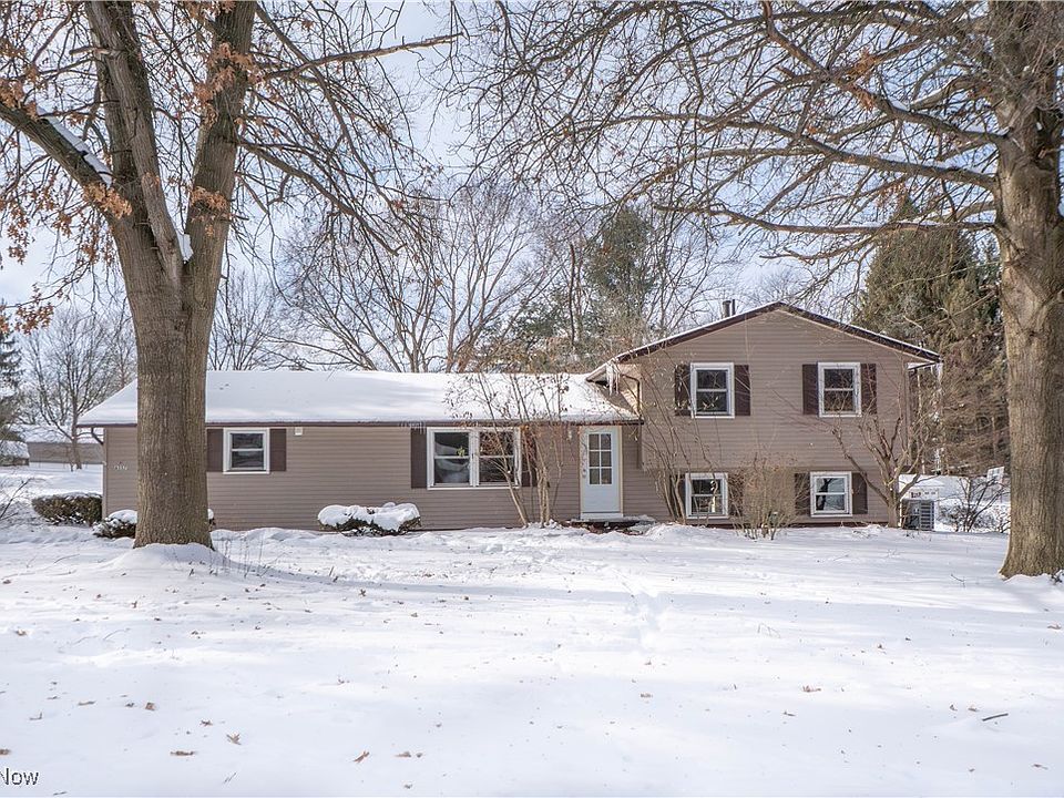1st image of 6557 Ivyhill Dr NW