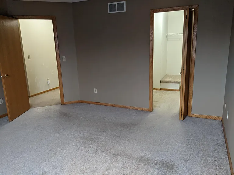 4275 Merrimac Ln N #22 — Photo 8