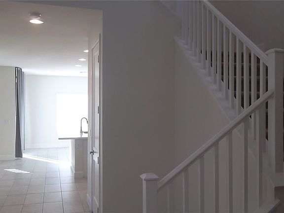 5th image of 9183 Bluebell Knoll Ct