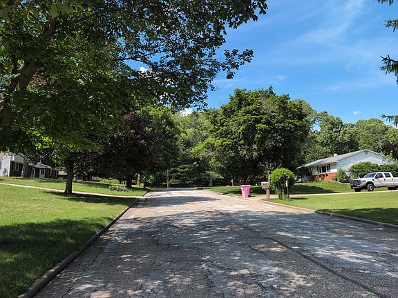 5th image of 840 Beechwood Dr