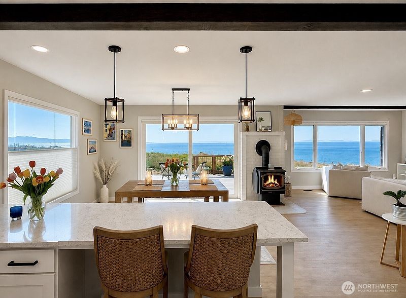 4th image of 2285 W Beach Road #C