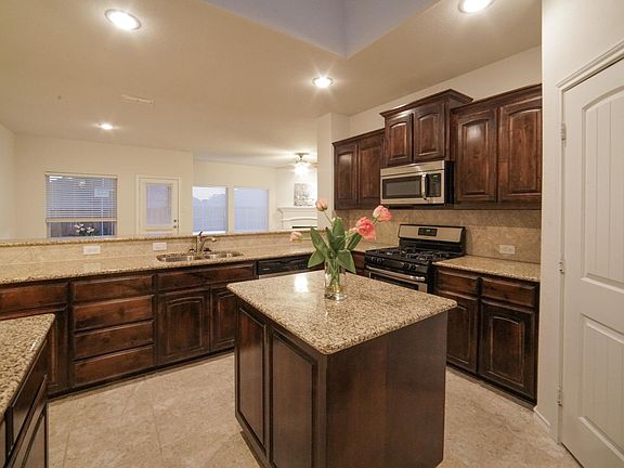2nd image of 5812 Marsh Rail Dr