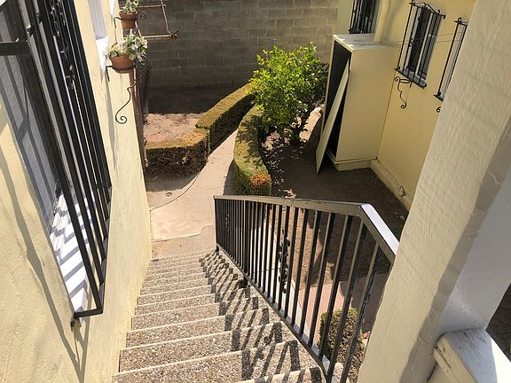 5th image of 8010 S Mariposa Ave