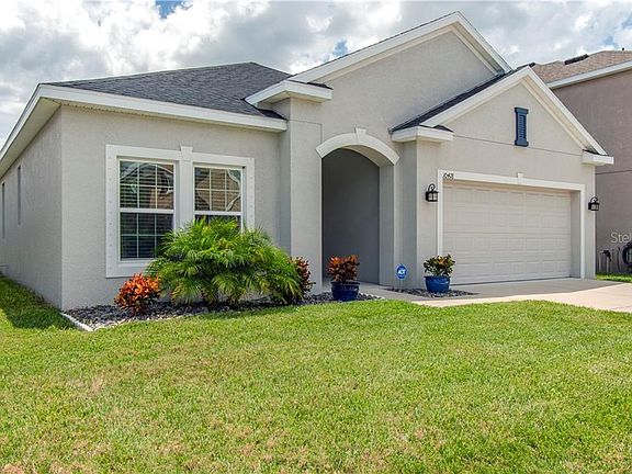 3rd image of 10418 Waterstone Dr