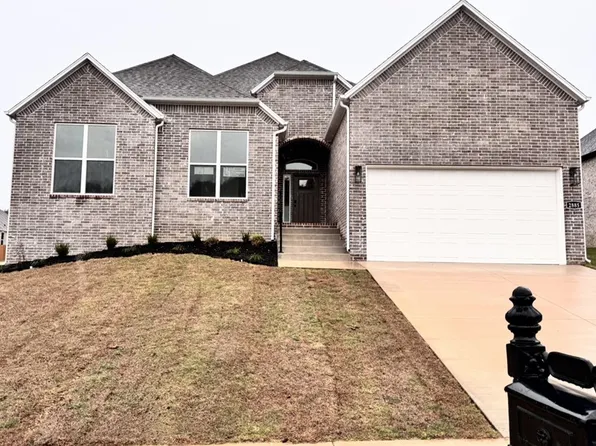 2885 N Chapel Dr, Fayetteville, AR 72704