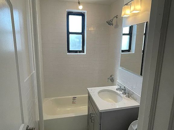 4th image of 44-10 Macnish St #3G