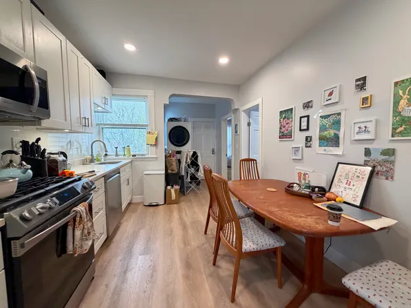 13 Berkshire St #3, Cambridge, MA 02141