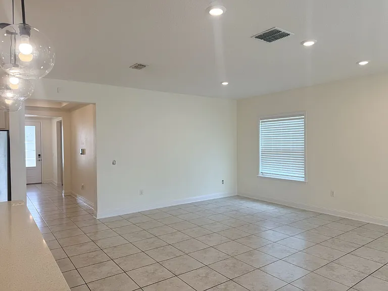 32 Olivine Ct — Photo 11