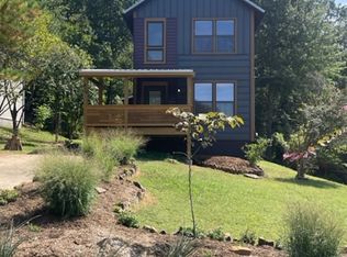 484 S Mashburn Ave, Fayetteville, AR 72701