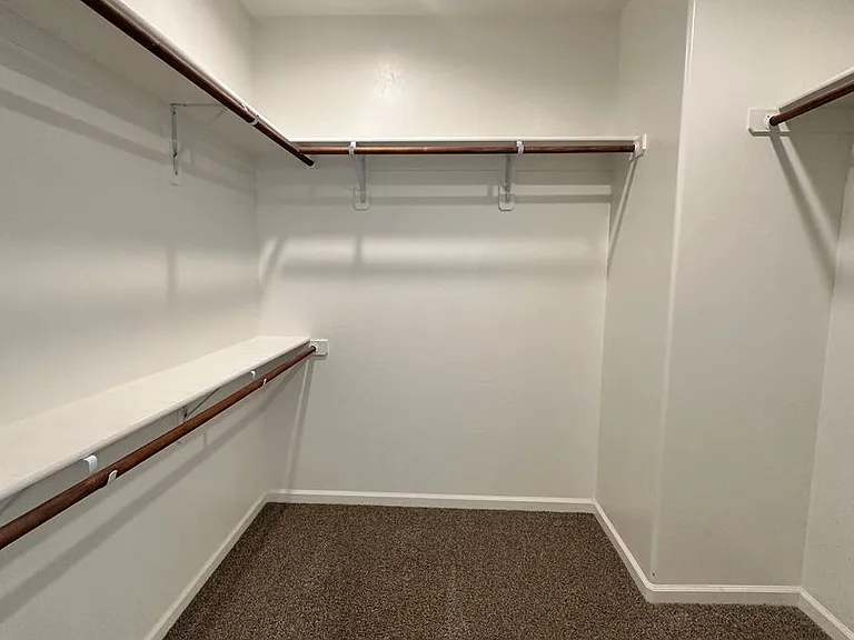 1620 W Porter Ave — Photo 9