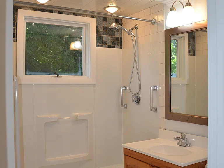 16 Pierpont Rd #1 — Photo 17