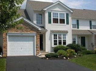 246 Park Ridge Dr, Easton, PA 18040