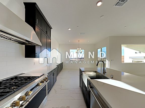 3rd image of 2338 Brannan Way