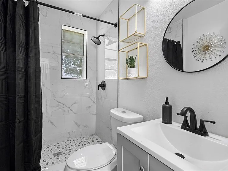 2600 S Crystal Lake Dr — Photo 17