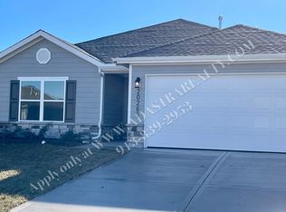 20265 W 194th Ter, Spring Hill, KS 66083