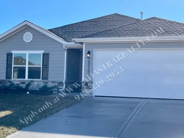 20265 W 194th Ter, Spring Hill, KS 66083