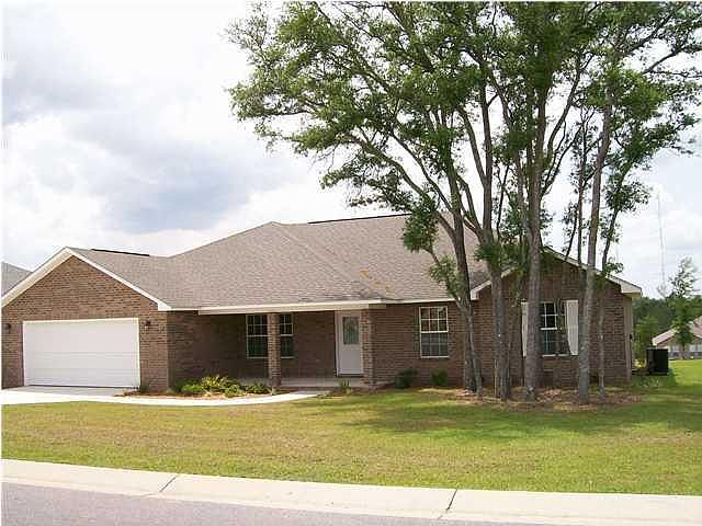 144 Conquest Ave, Crestview