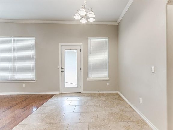 5th image of 13524 Lancet Ln