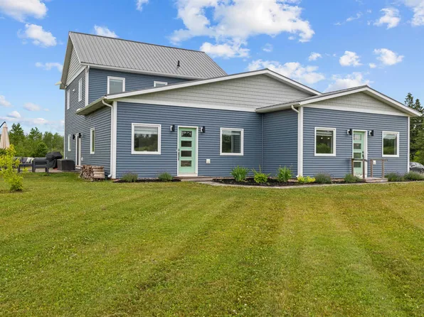2499 Freetown Rd, Saint David's Parish, PE C0B 1M0