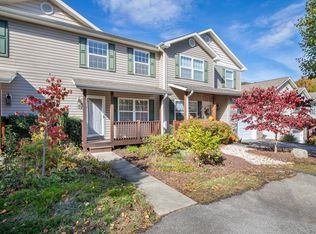 11 Bridgestone Rd, Swannanoa, NC 28778