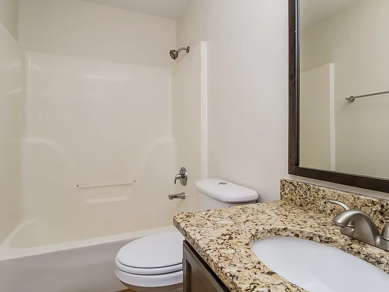 5036 Countryside Dr — Photo 16