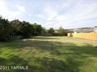 7607 W Lincoln Ave, Yakima, WA 98908