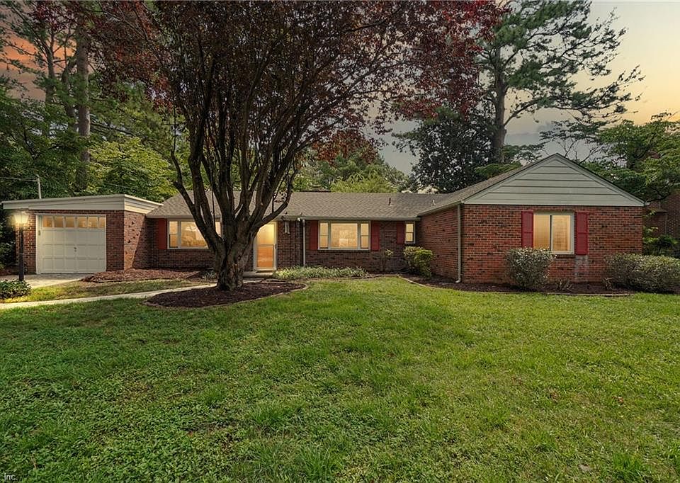 1st image of 5640 Lakewood Dr