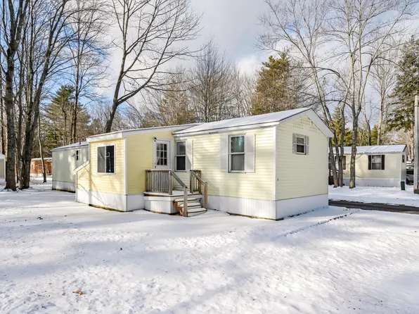 10 Pheasant Road, Saco, ME 04072