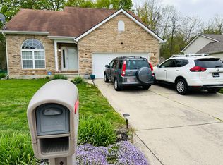 6381 Sterling Woods Dr, Clayton, OH 45315