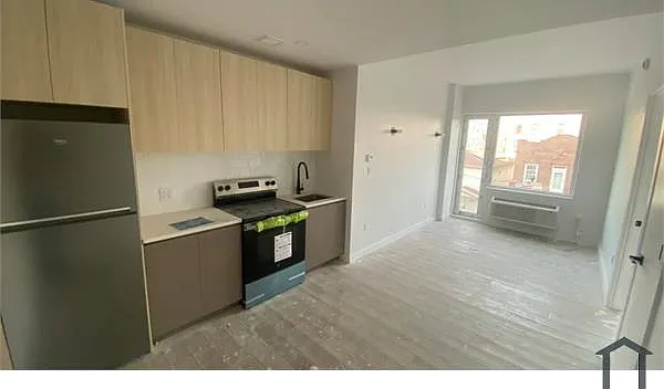 2103 Union St #3H — Photo 1