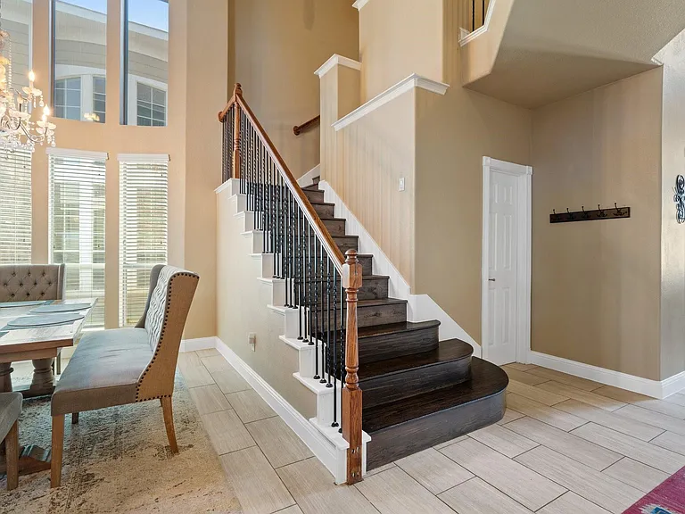 416 Cypress Hill Dr — Photo 3