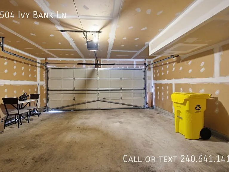 3504 Ivy Bank Ln — Photo 22