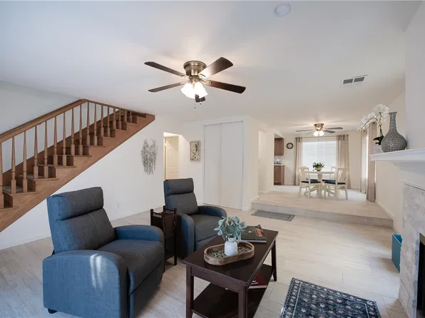 401 W 220th St Unit 49, Carson, CA 90745