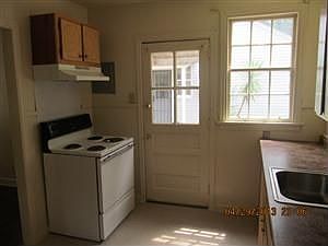 3rd image of 2107 E Victory Dr