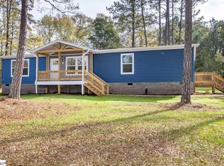 2 Marshall Ln, Due West, SC 29639