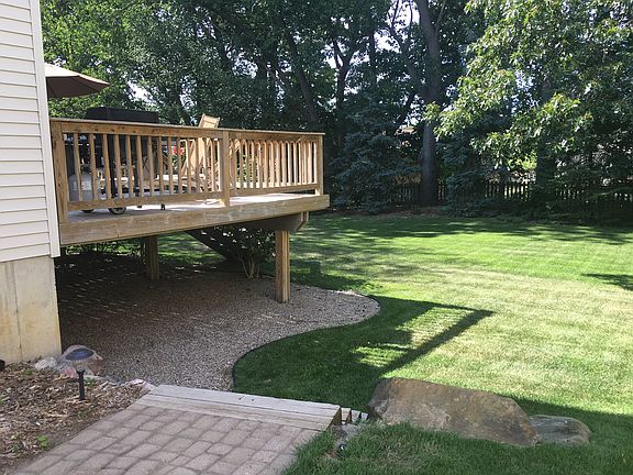 5th image of 1043 Long Leaf Ct