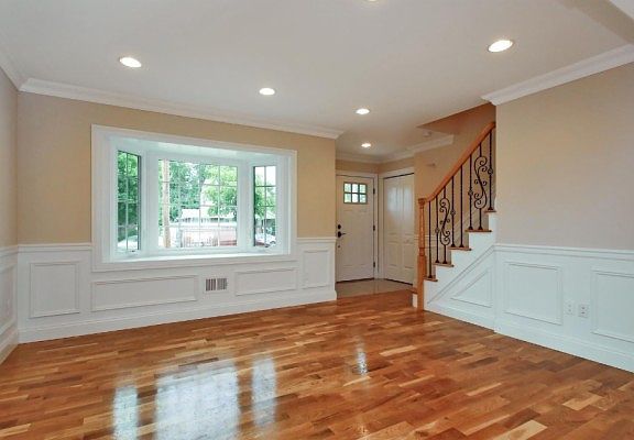 3rd image of 17-10 Morlot Ave