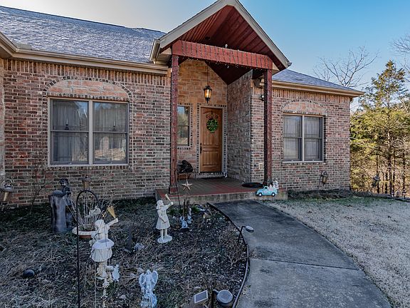 2nd image of 112 Cottonwood Cir
