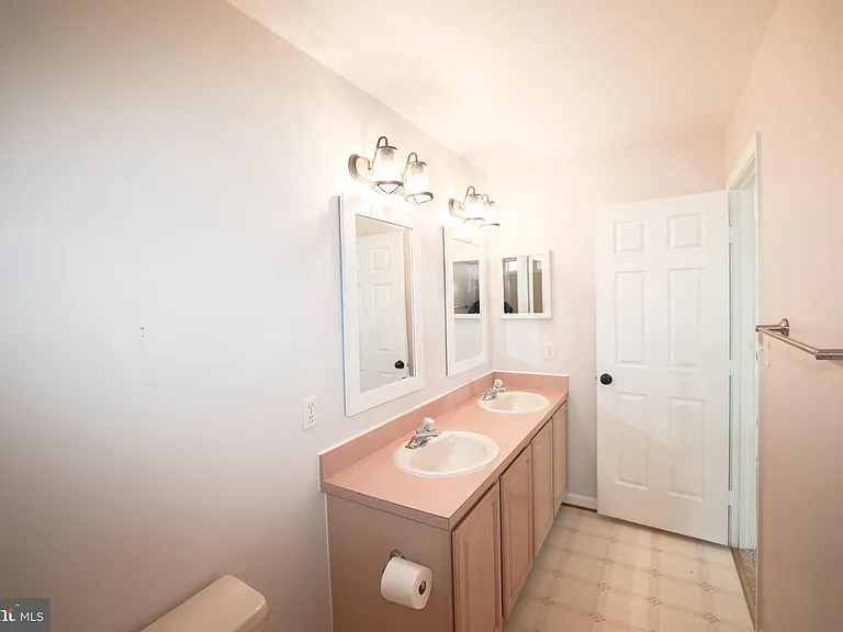 23891 Deep Hollow Ln — Photo 24