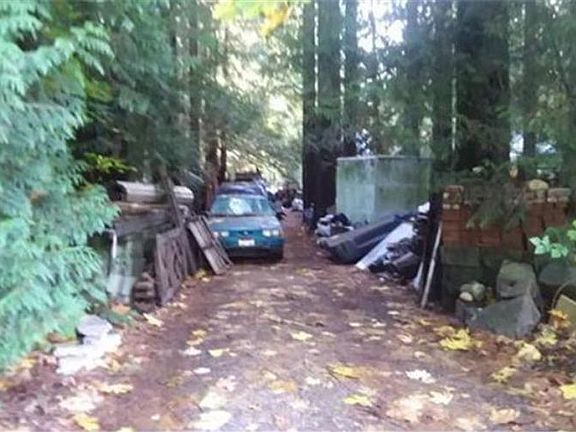 5th image of 13701 30th Ave NW
